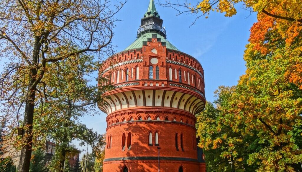 water tower bydgoszcz building 904304